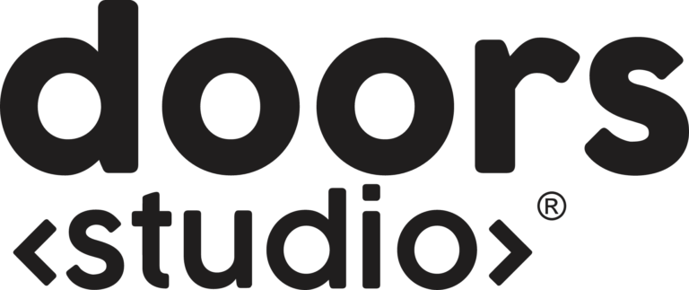 doors top black logo 768x323